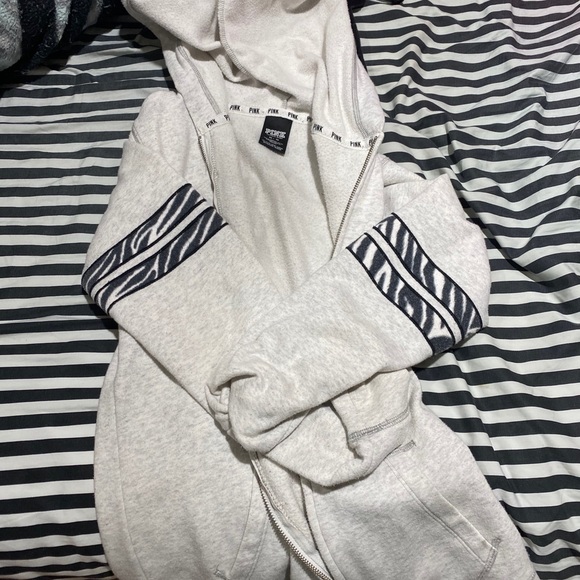 Vs Pink zip up hoodie - Picture 1 of 1